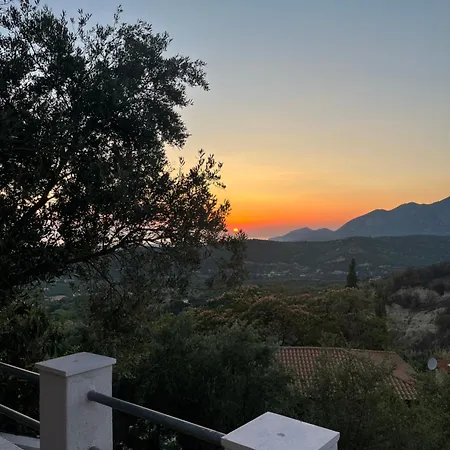 Zografos Homestay