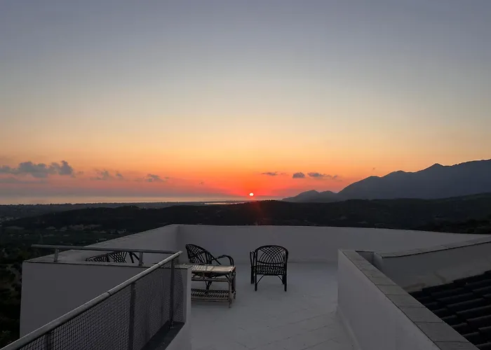 Zografos Privatunterkunft *